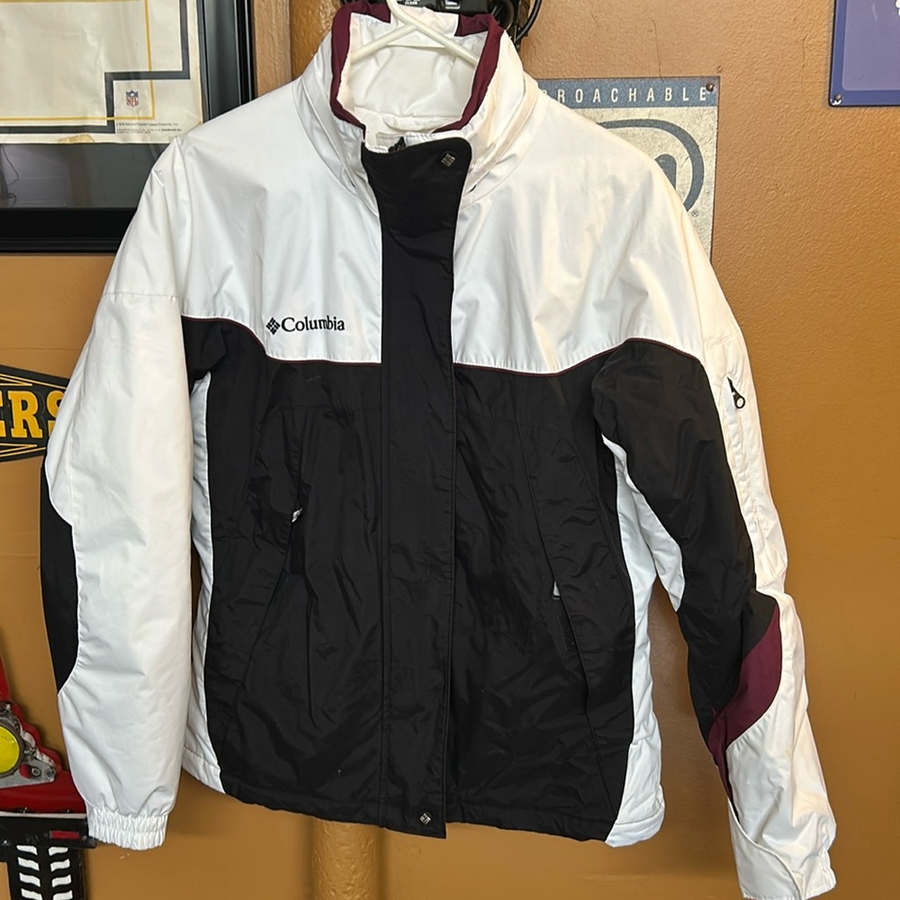 Ladies Columbia jacket